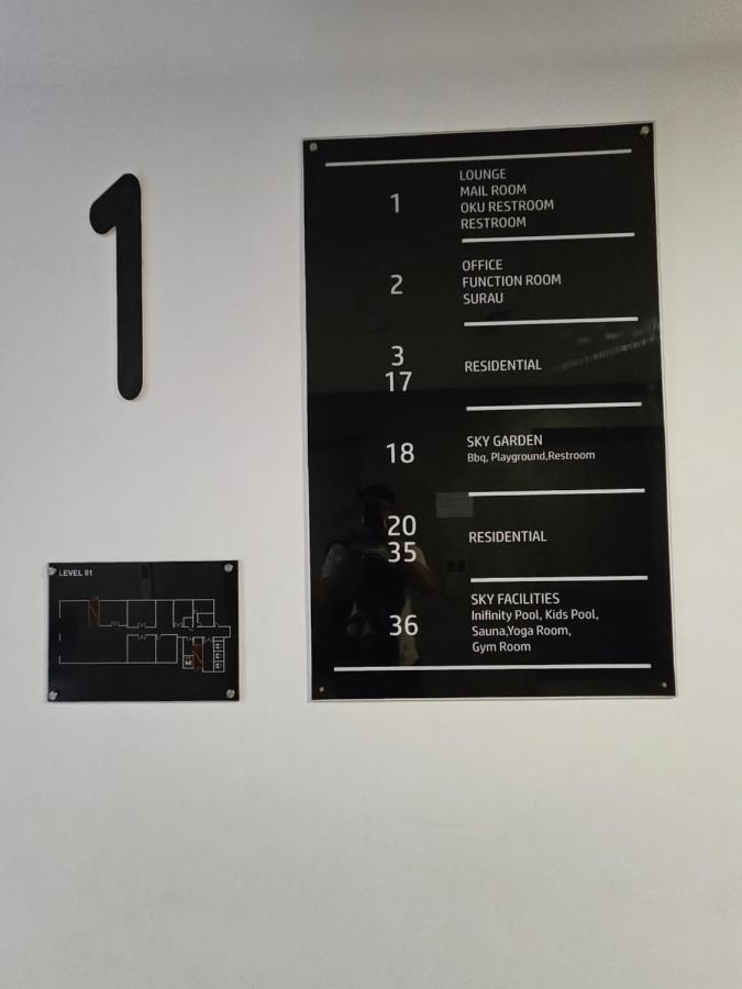 Quartz Paragon Suites Melaka By Ggm מראה חיצוני תמונה