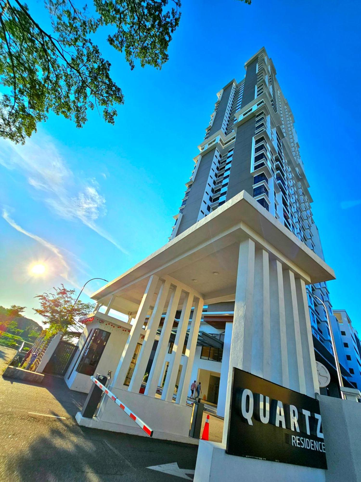 Quartz Paragon Suites Melaka By Ggm מראה חיצוני תמונה