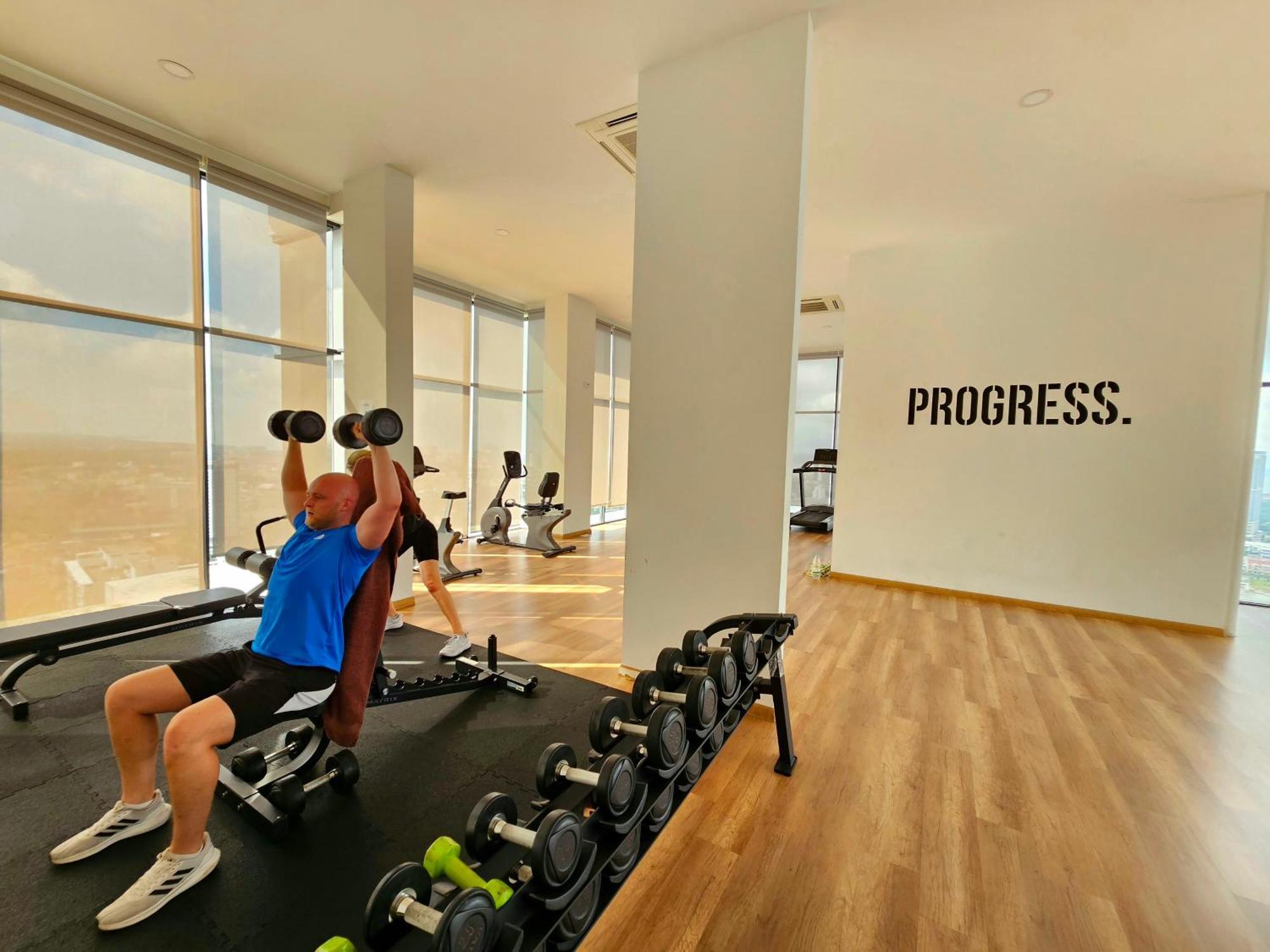 Quartz Paragon Suites Melaka By Ggm מראה חיצוני תמונה